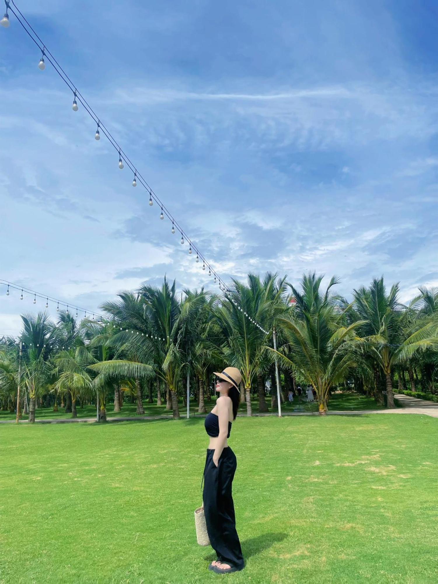 Gold Coast Hotel Resort & Spa Dong Hoi Exteriör bild