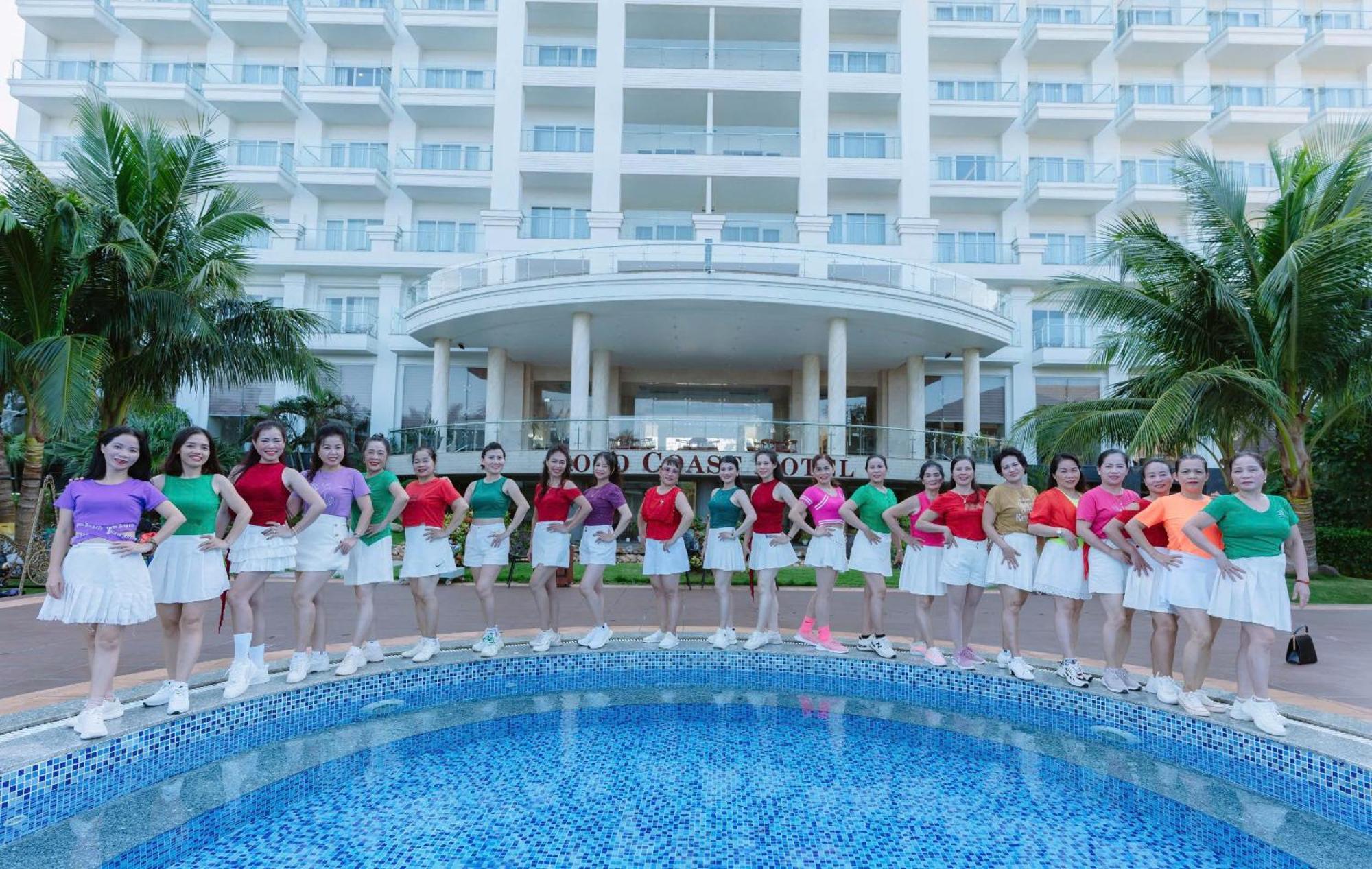 Gold Coast Hotel Resort & Spa Dong Hoi Exteriör bild