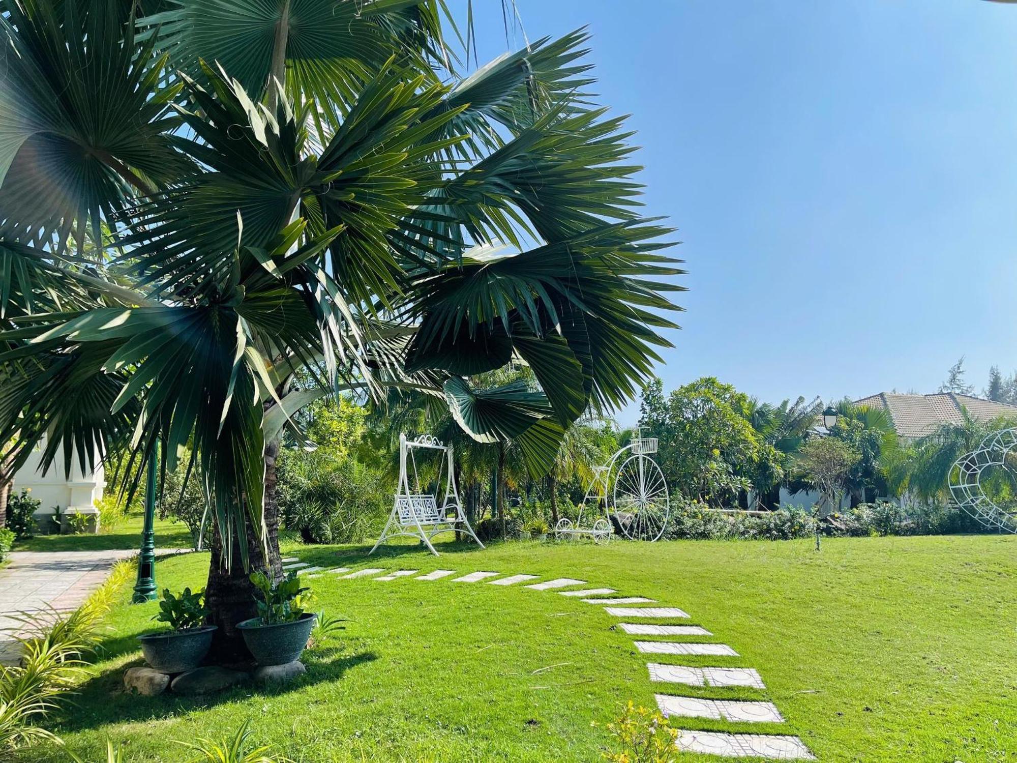 Gold Coast Hotel Resort & Spa Dong Hoi Exteriör bild